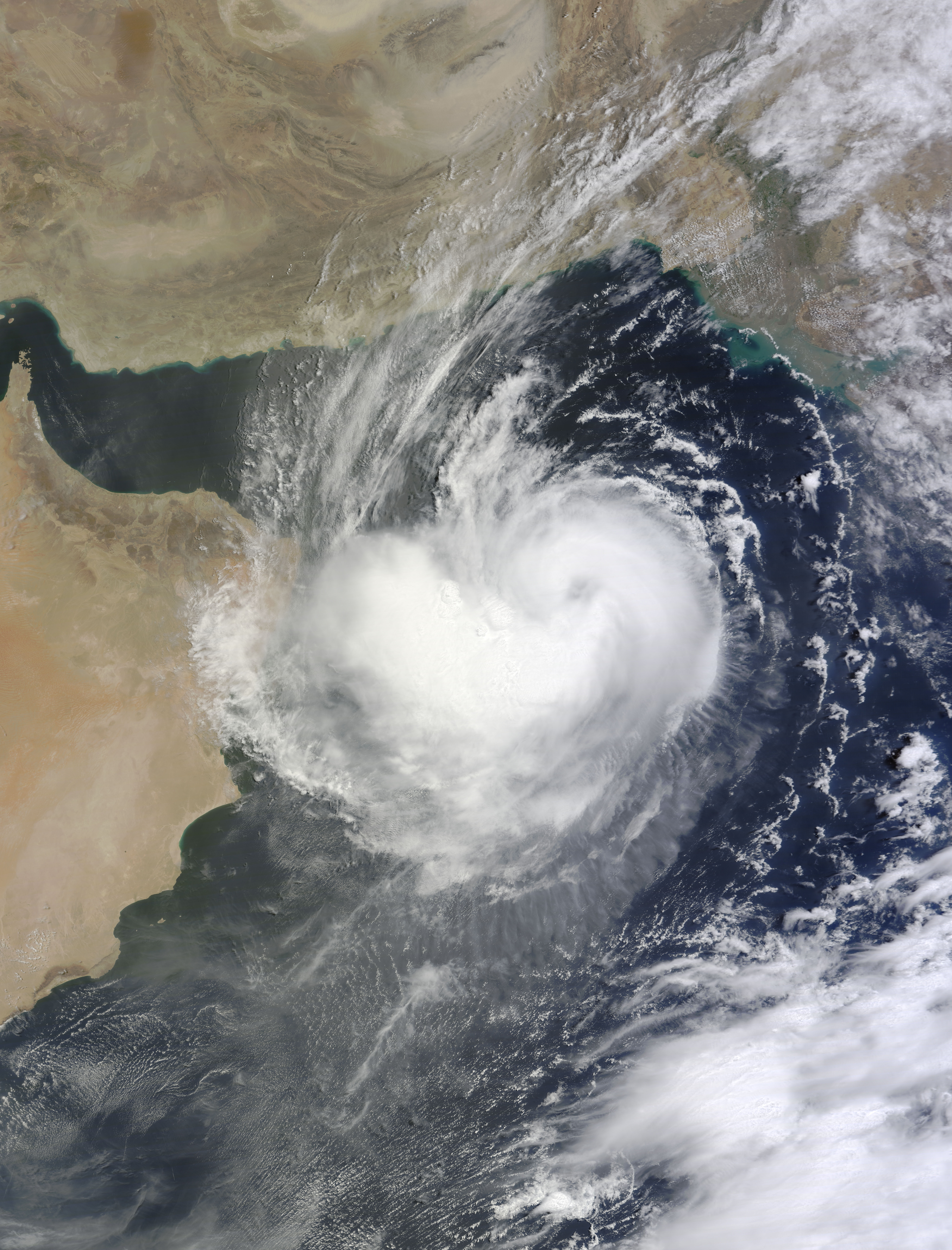 Cyclone Ashobaa over the Arabian Sea - related image preview