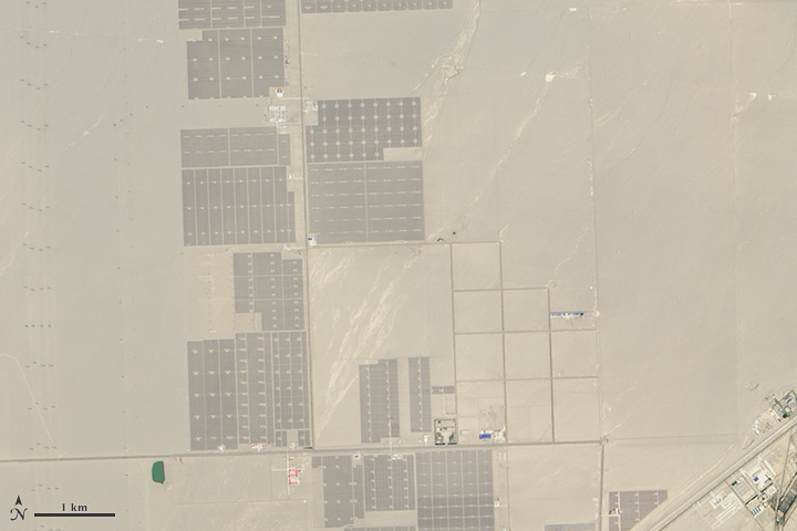 Growth of Solar in the Gobi Desert - related image preview