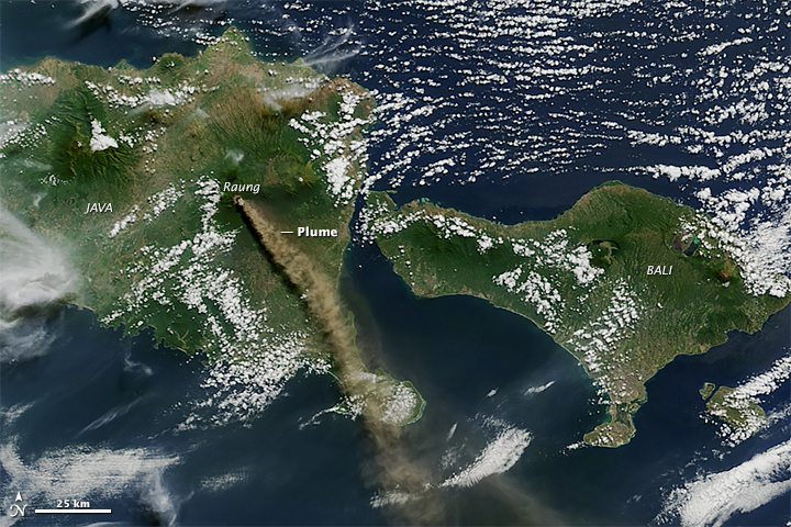 Eruption of Raung Volcano