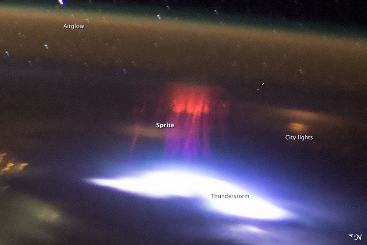 red sprite lightning