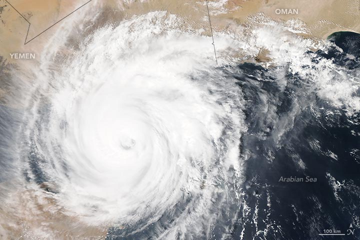 Cyclone Chapala Over the Gulf of Aden