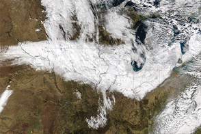 Record First Snowfall in the U.S. Midwest