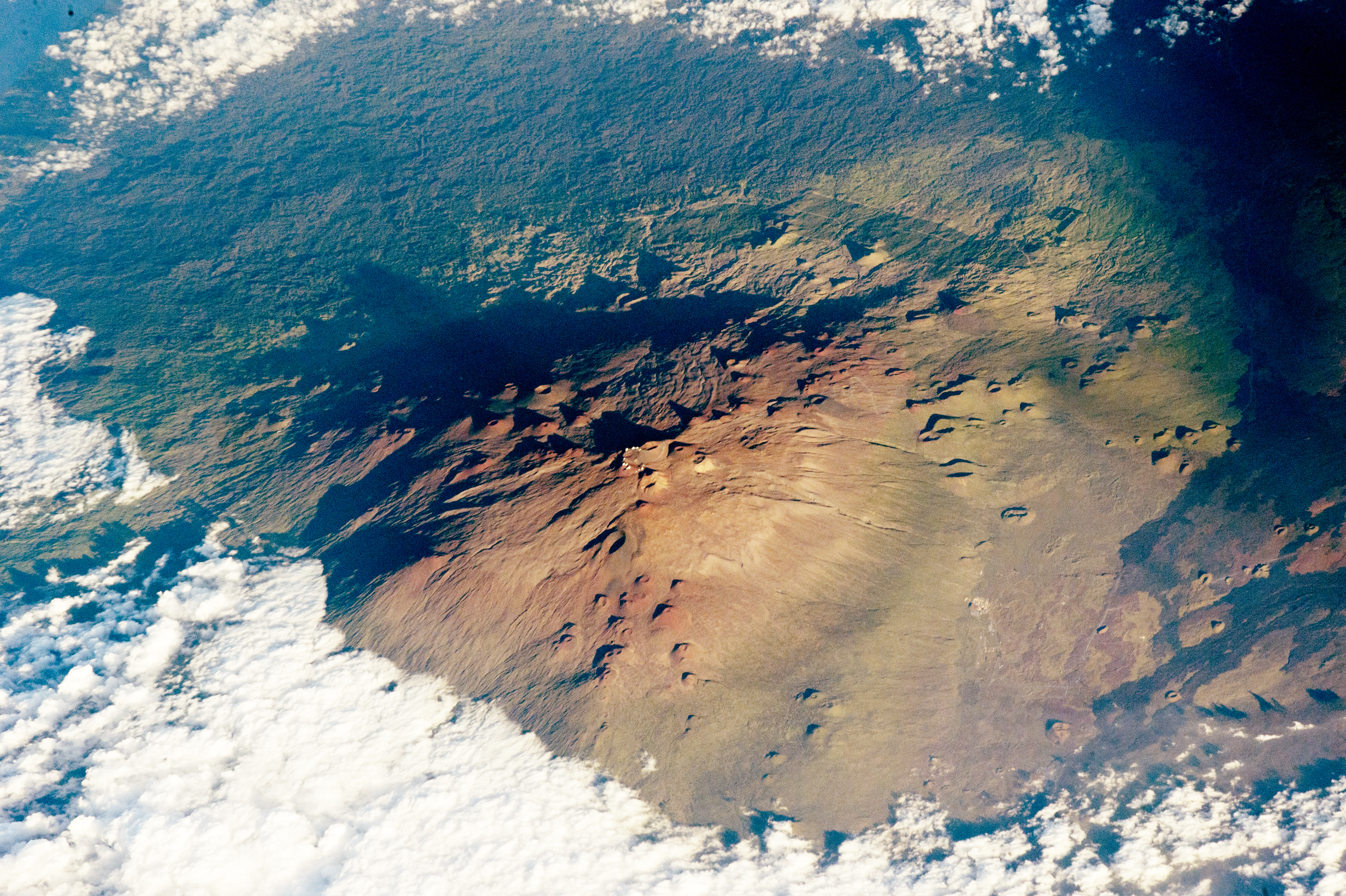 Mauna Kea Volcano, Hawaii - related image preview