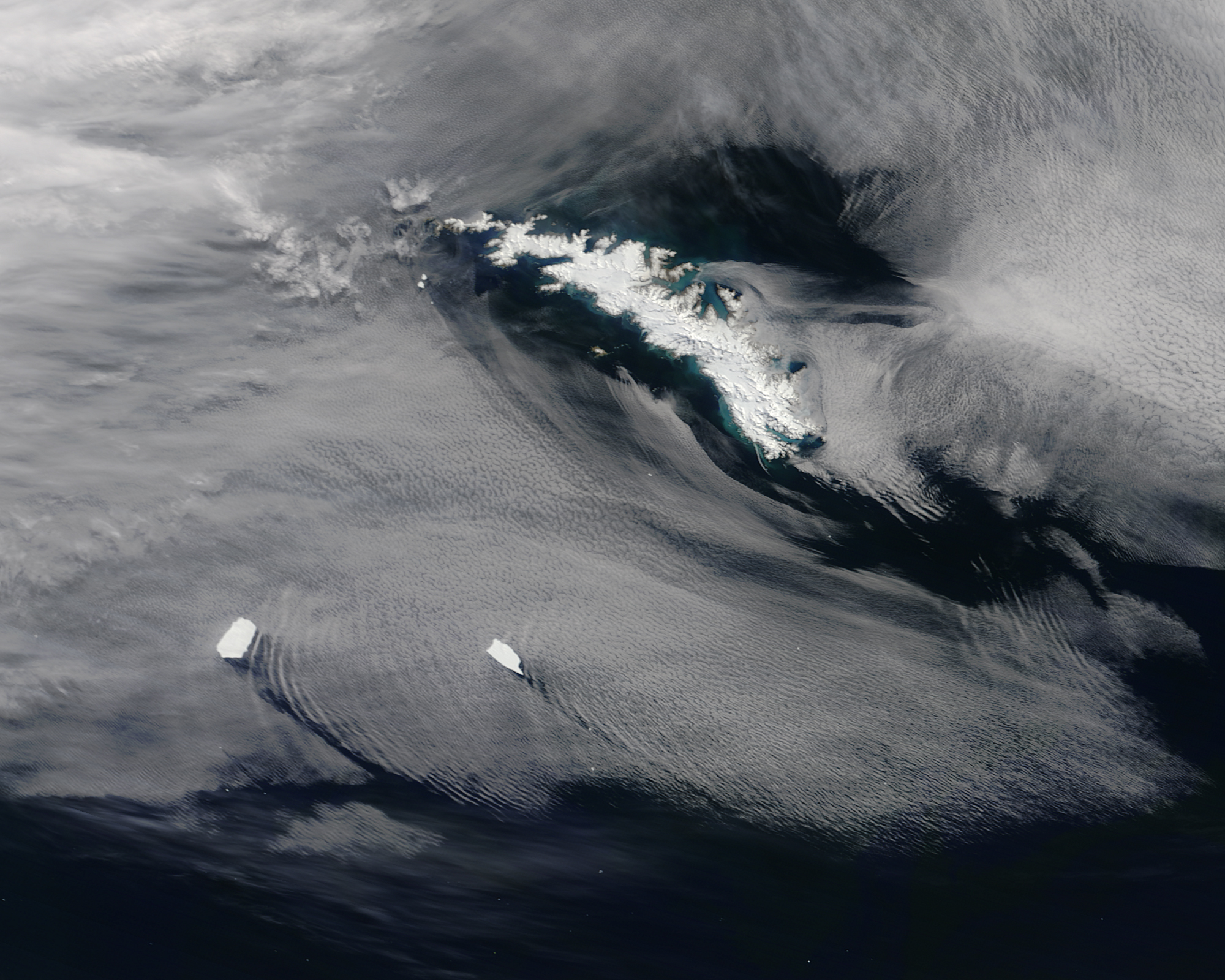 Icebergs Make Waves off South Georgia Island - related image preview