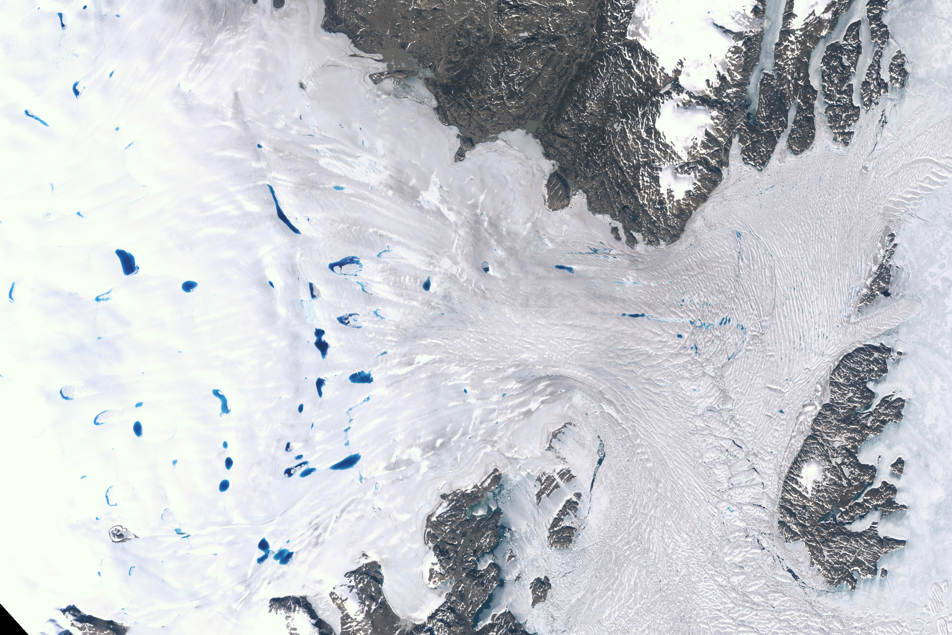 Zachariæ Isstrøm Glacier, Greenland - related image preview