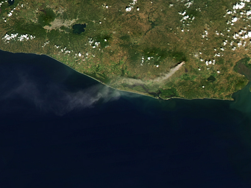 Eruption of San Miguel, El Salvador - related image preview