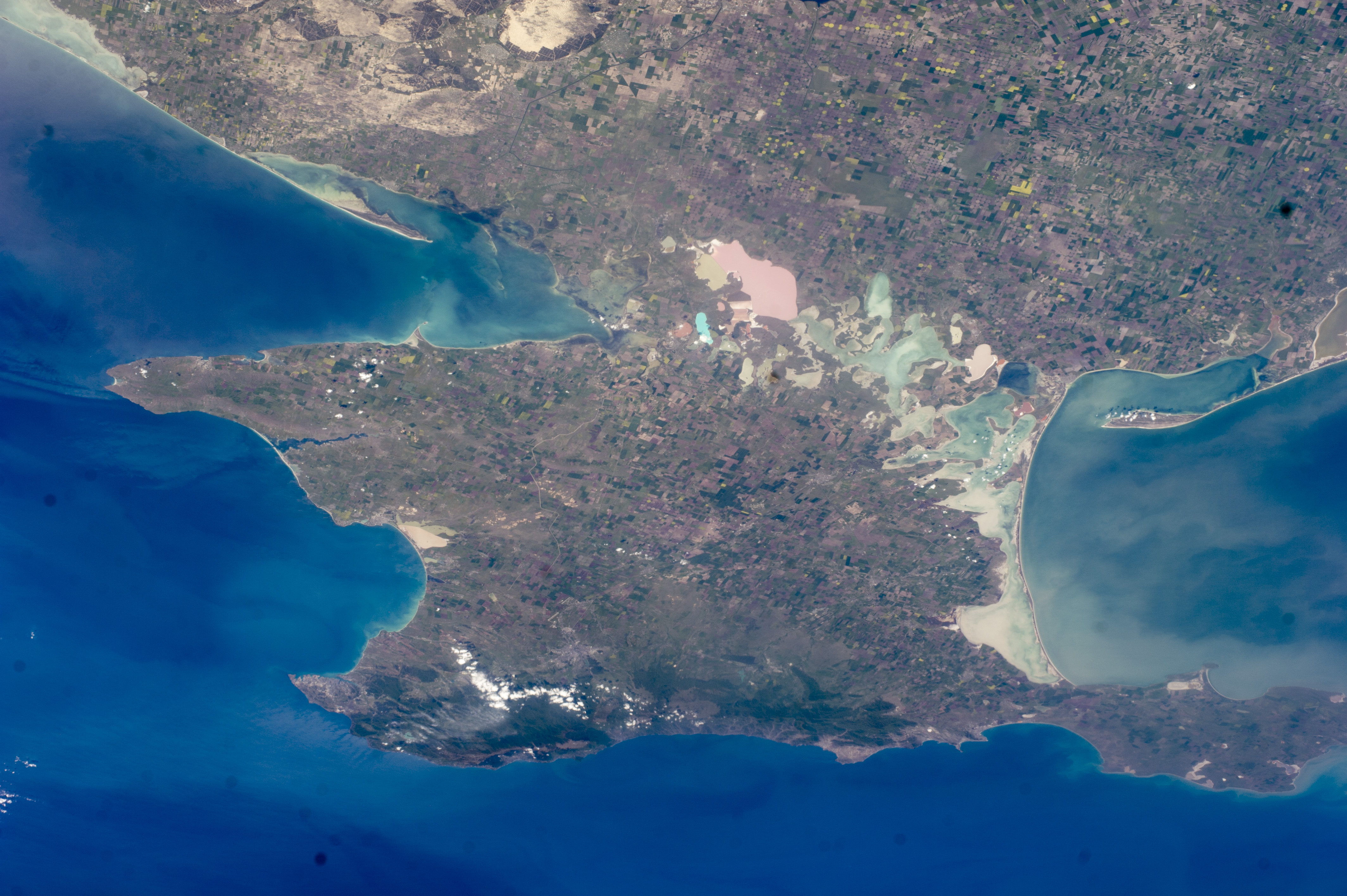 crimean peninsula landscape