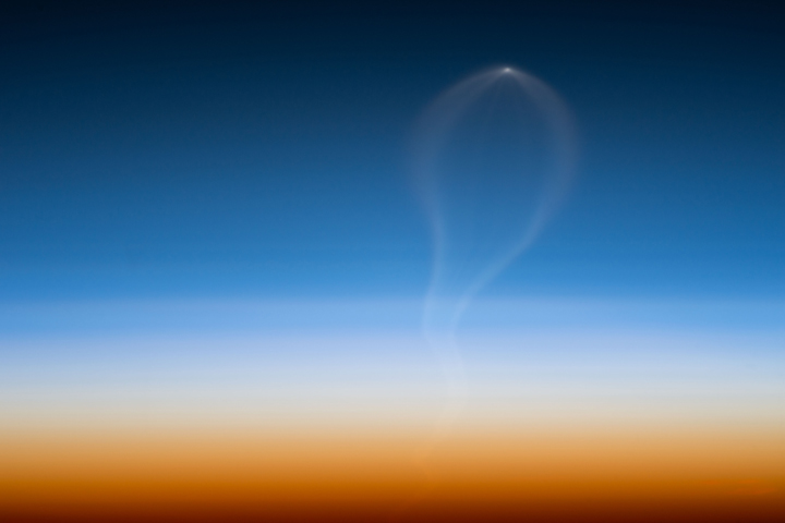 Viewing a Spacecraft Launch from Space - related image preview