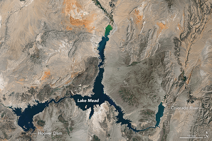 Visualizing the Highs and Lows of Lake Mead 