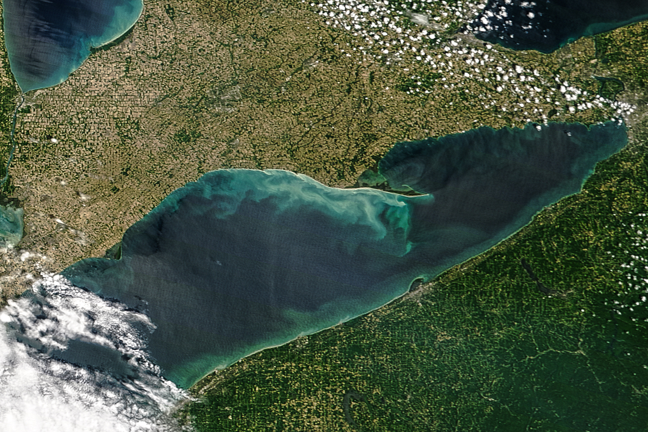 Spring Colors in Lake Erie - related image preview