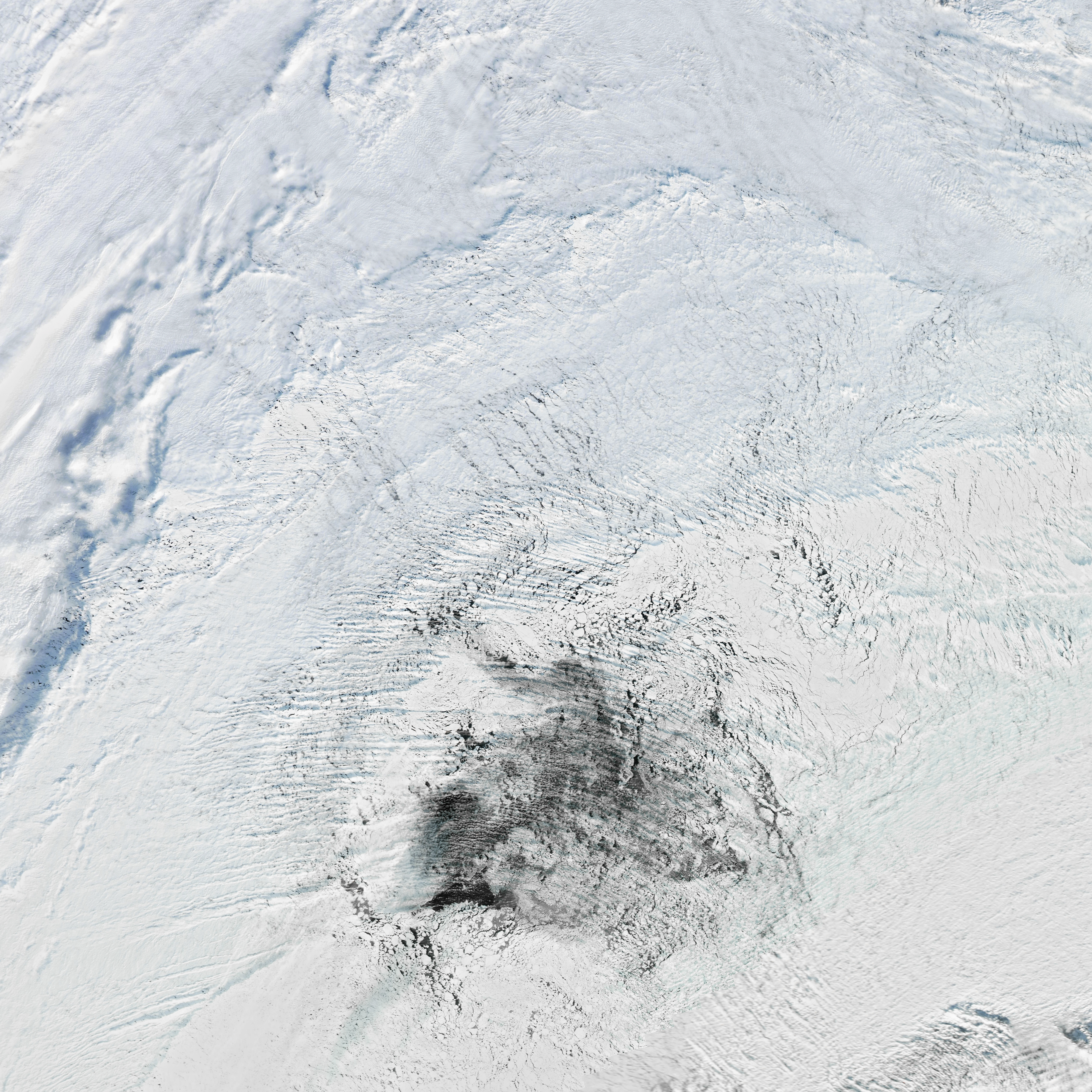A Polynya Seldom Seen - related image preview