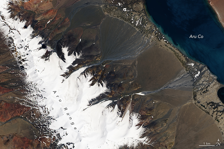Massive and Mysterious Ice Avalanche in Tibet - related image preview