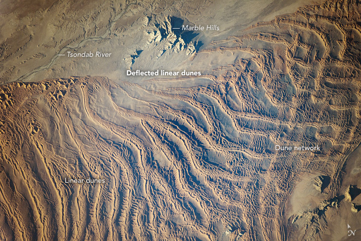 Linear Dunes, Namib Sand Sea - related image preview