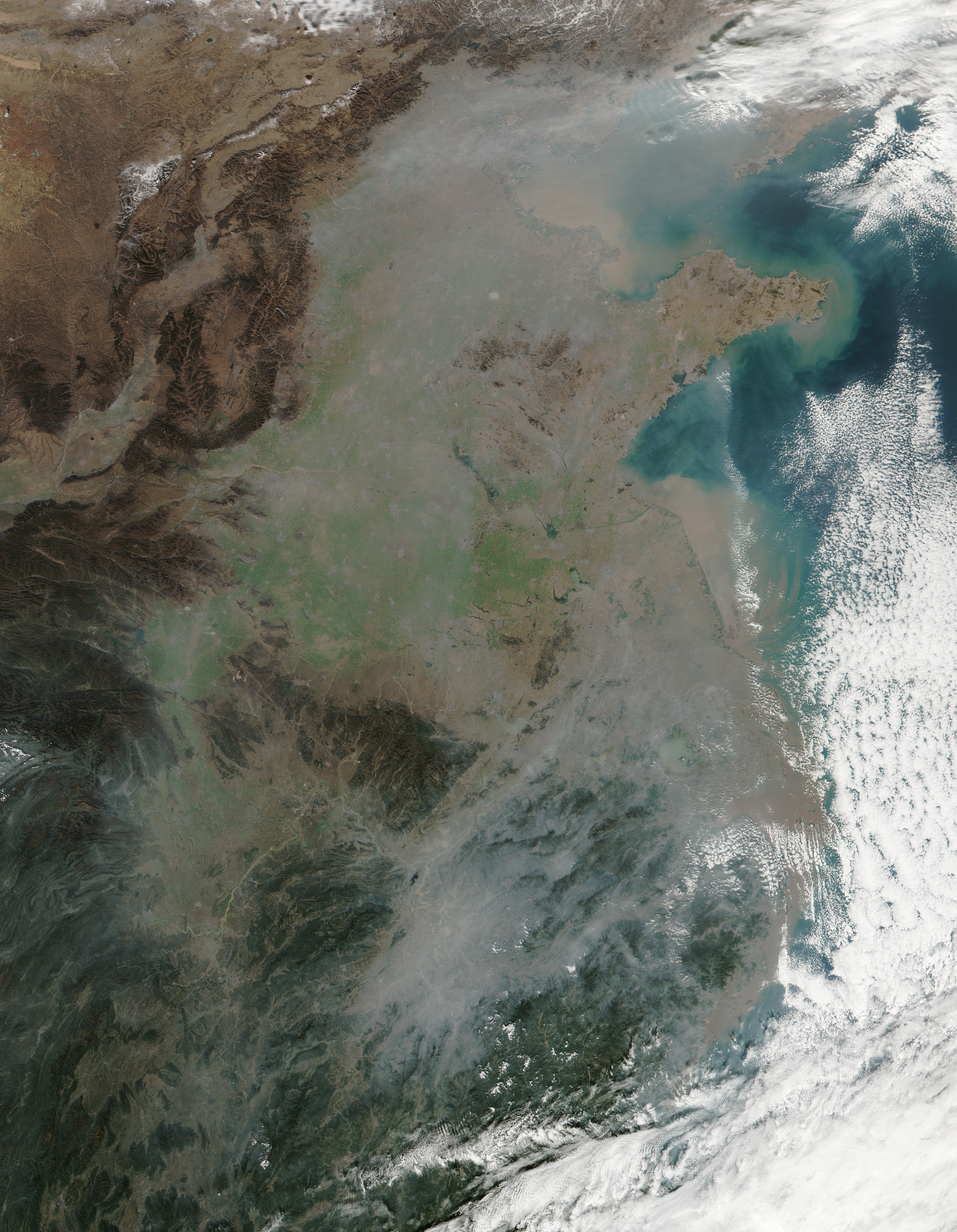 Smog and Haze in Northern China - related image preview