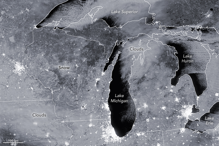 Snow Blankets Great Lakes Region - related image preview