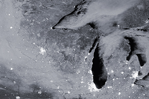 Snow Blankets Great Lakes Region - selected image