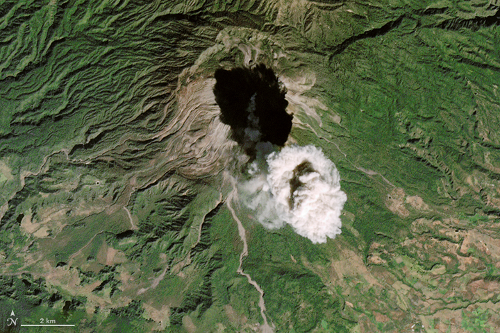 Colima’s Plume Casts a Shadow - related image preview