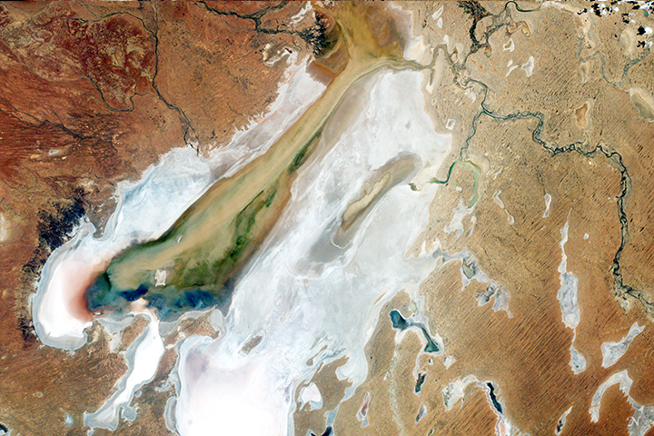 Flood Waters Reach Kati Thanda–Lake Eyre - related image preview