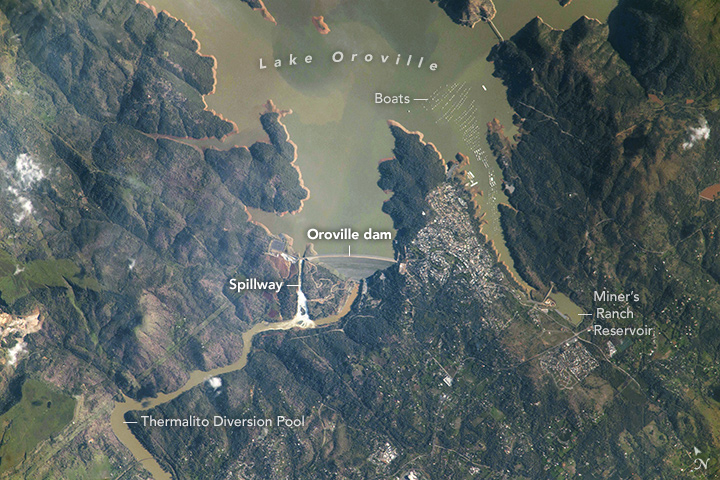 Astronauts Snap a Photo of Oroville Dam