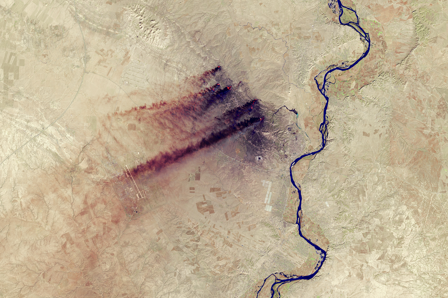 The Oil Fires in Qayyarah Are Out - related image preview