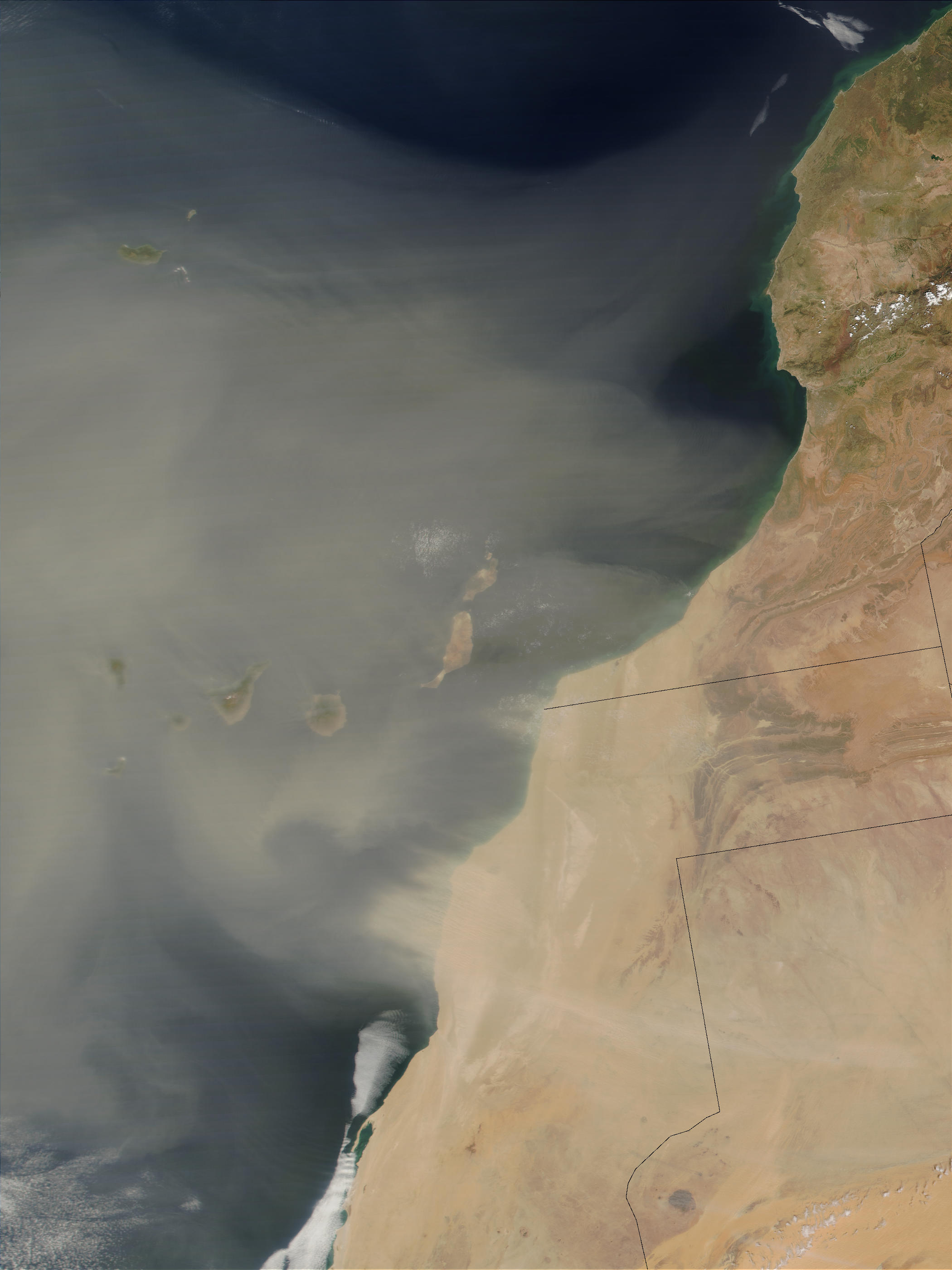 Dust Storm Hits Canary Islands - related image preview