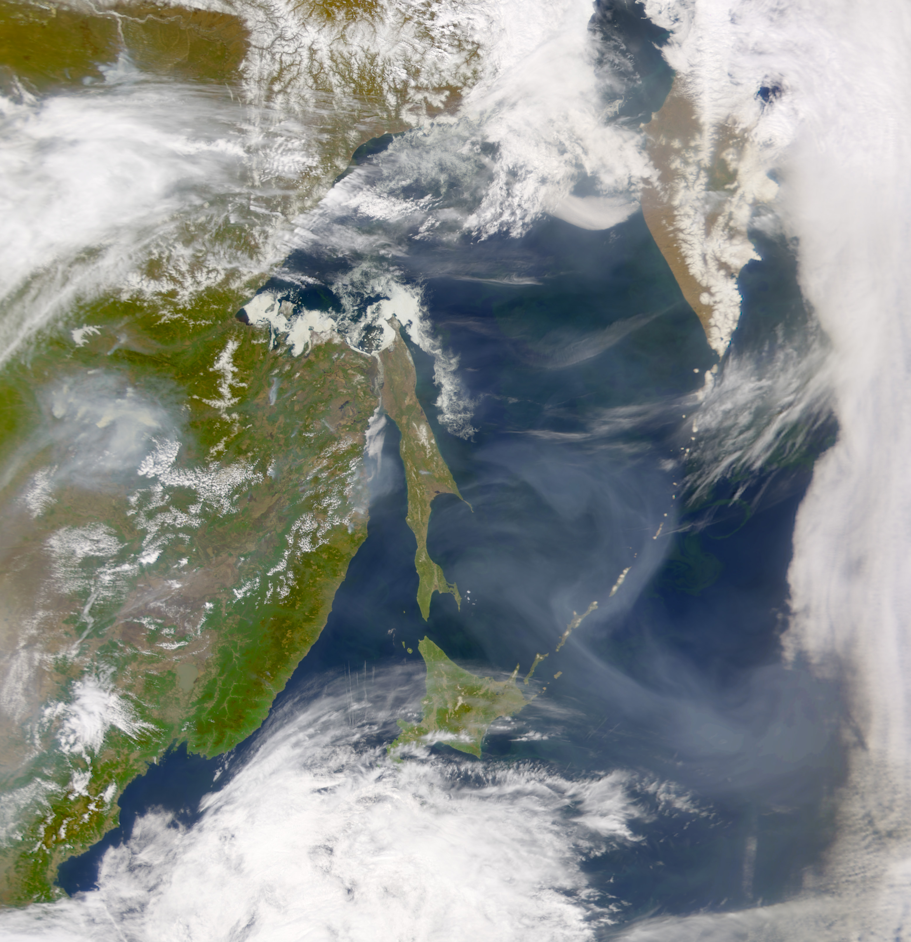 Smoke from Eastern Russia - related image preview