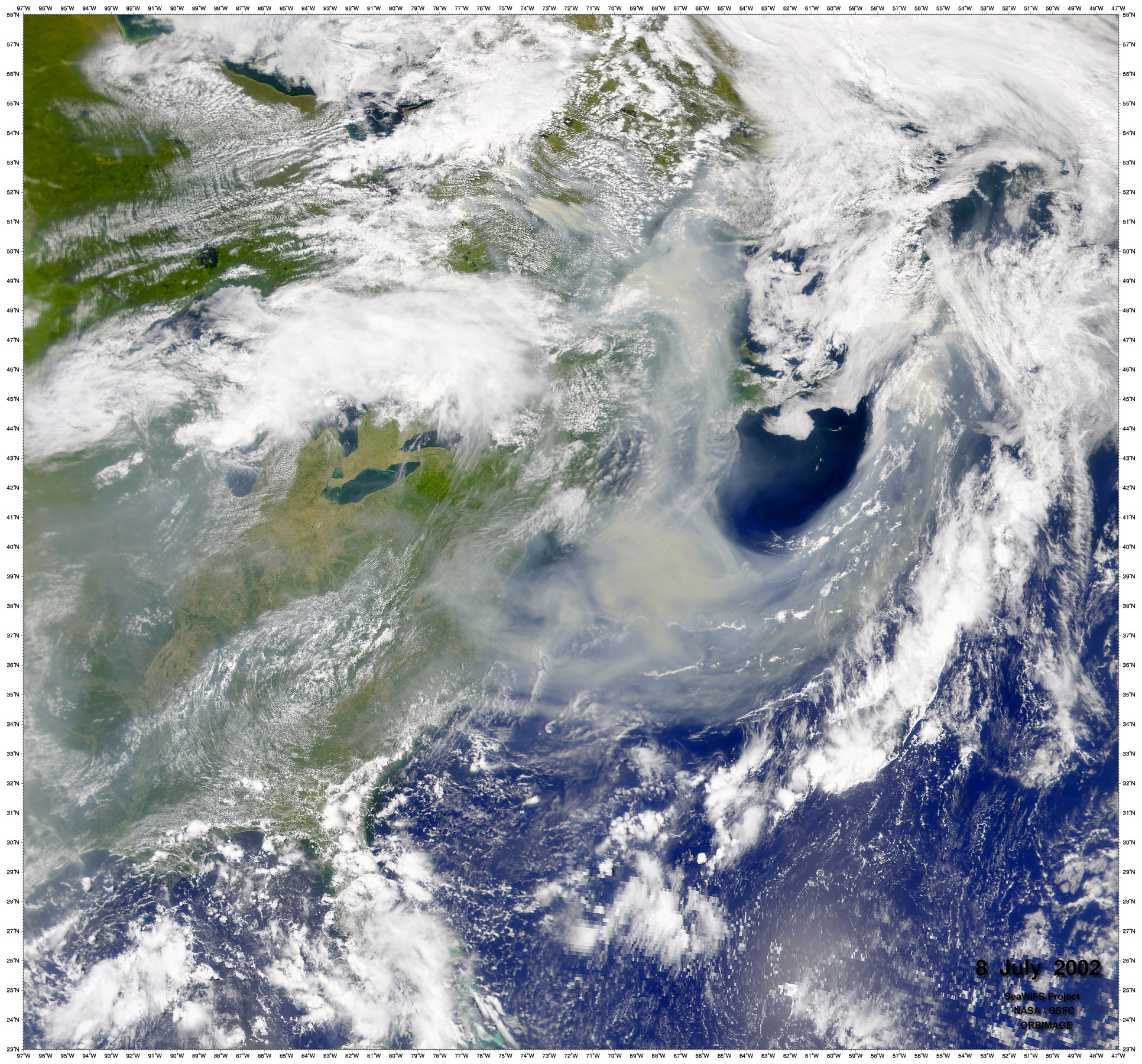 Smoke from Canadian Fires Blankets Eastern U.S. - related image preview