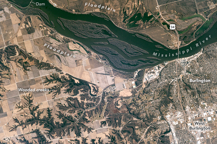 Burlington, Iowa, and the Mississippi Floodplain