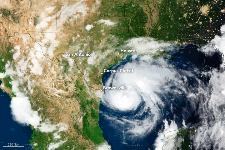 Hurricane Harvey Approaches Texas