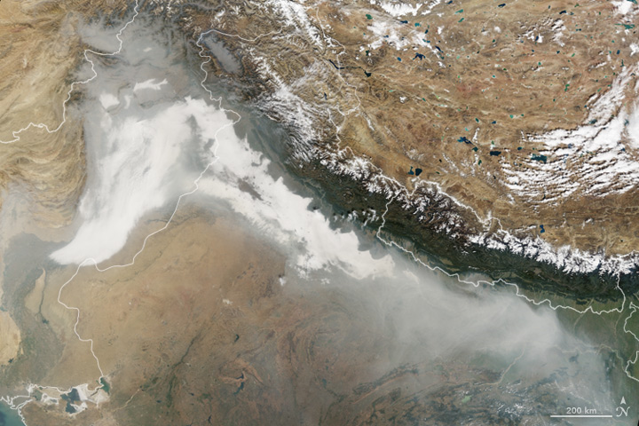 Haze Blankets Northern India - related image preview