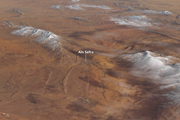 A Dusting of White in the Sahara
