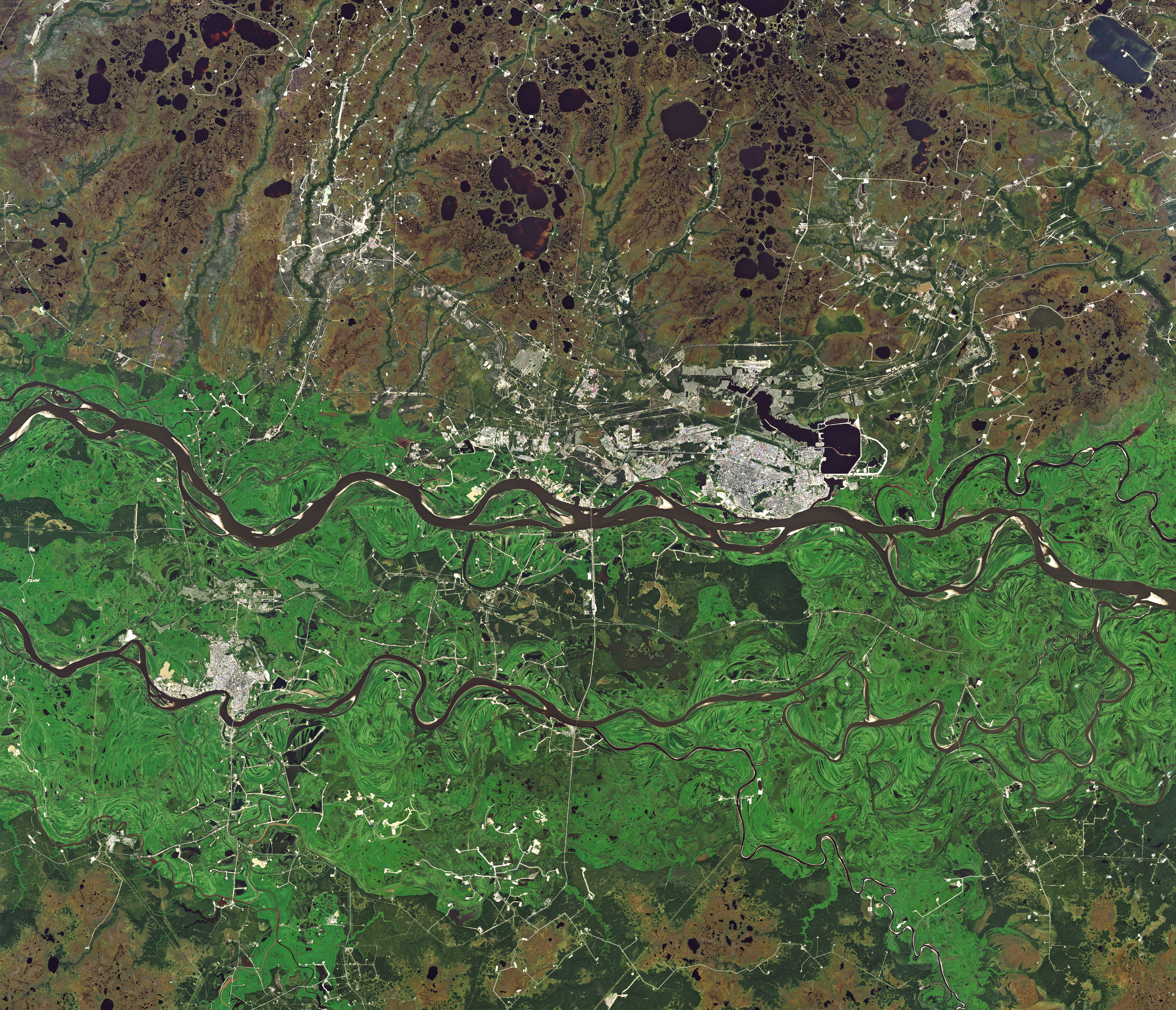 A Ring of Green Around Surgut  - related image preview