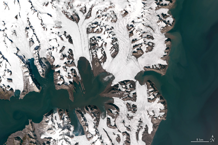 Losing Ice in Svalbard - related image preview