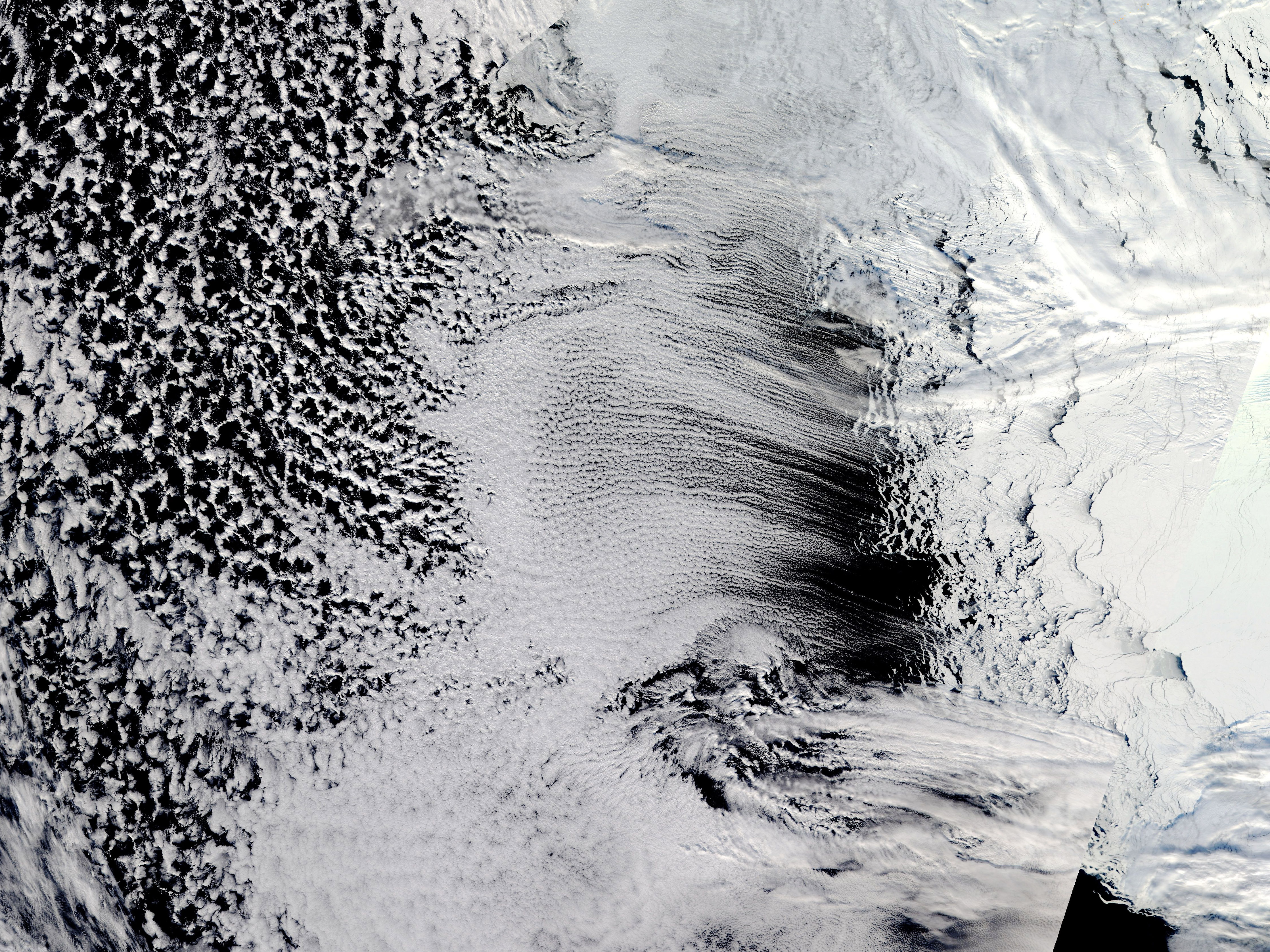 Cloud Streets Near Antarctica - related image preview