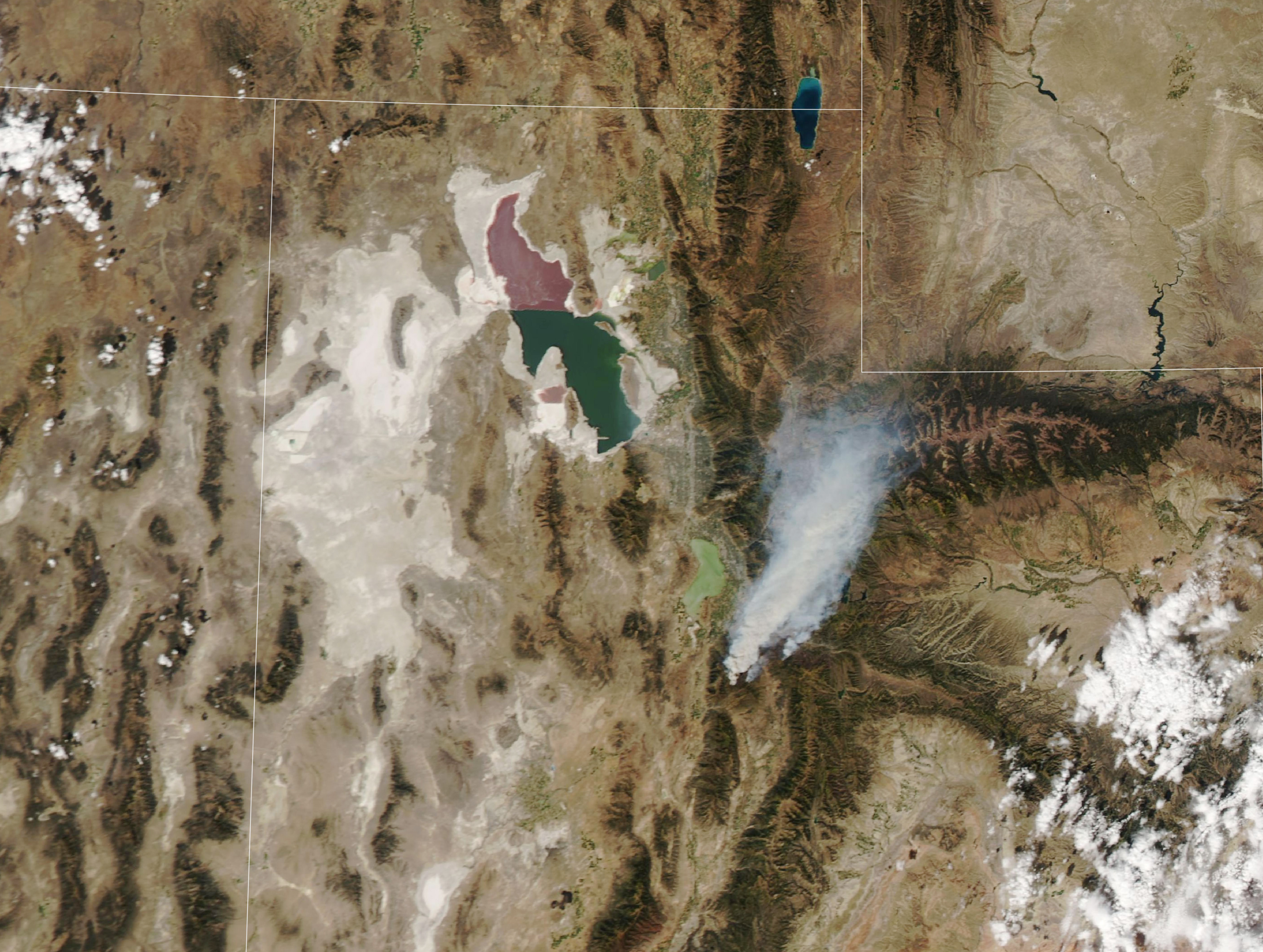 Fires ablaze in northeastern Utah - related image preview