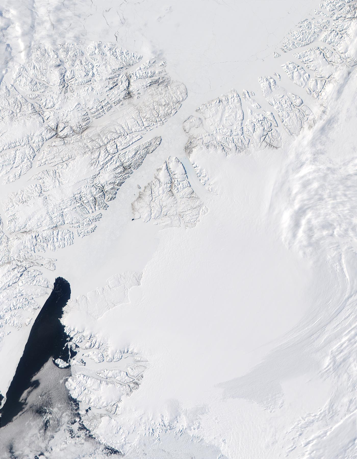 Ellesmere Island (Northern Canada) and north coast of Greenland - related image preview