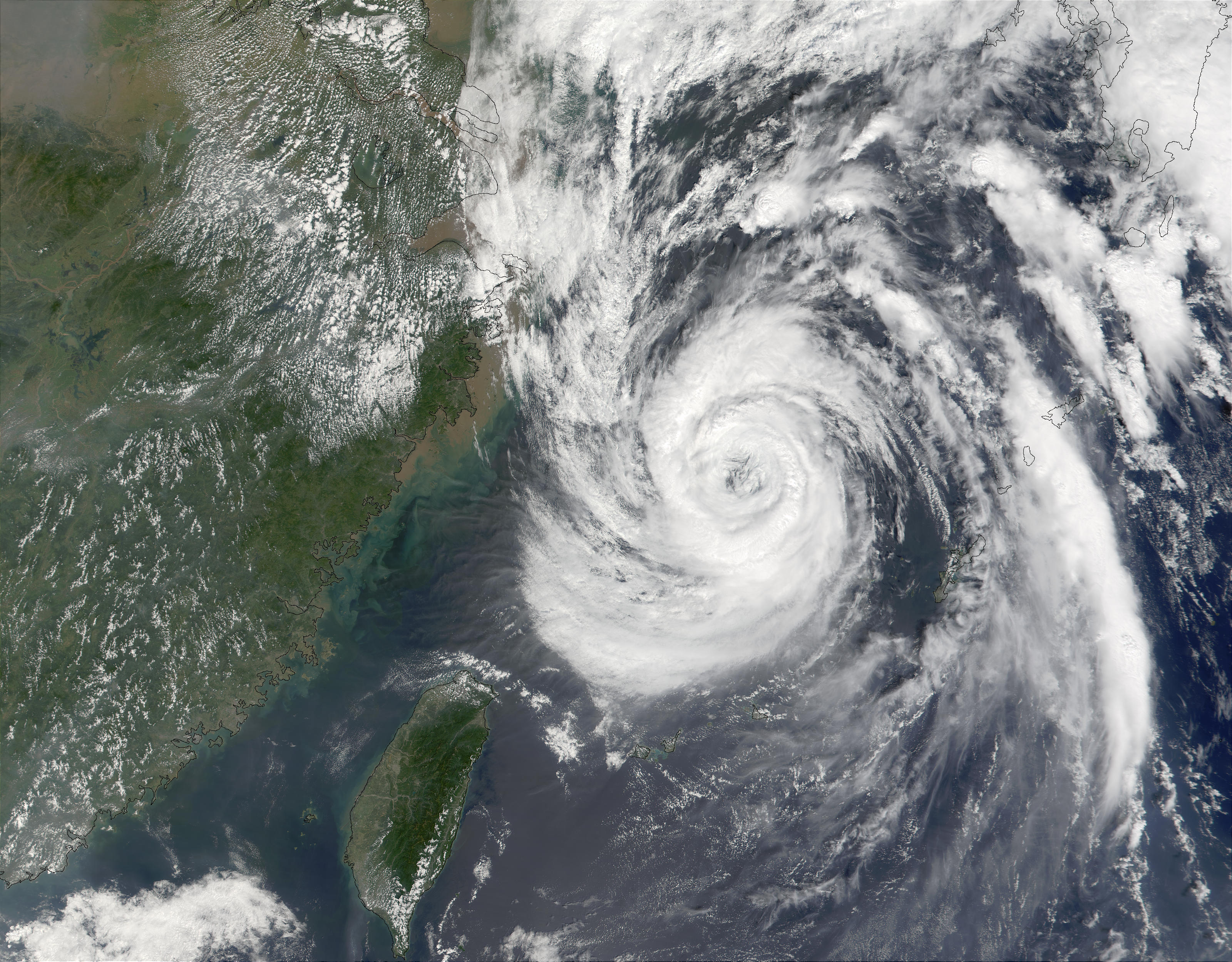Typhoon Nari (20W) off the coast of China and Taiwan - related image preview