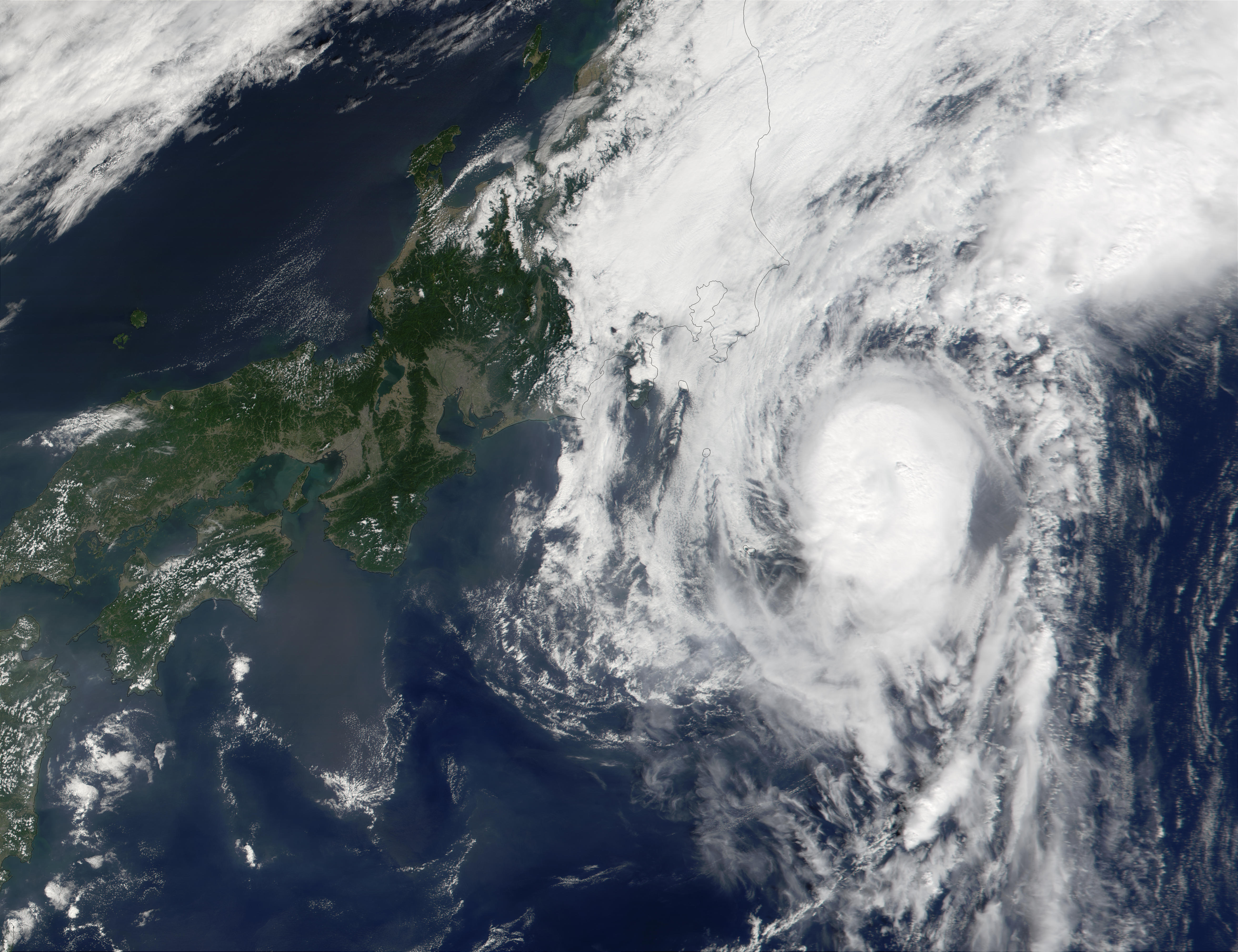 Typhoon Vipa (21W) off the coast of Japan - related image preview