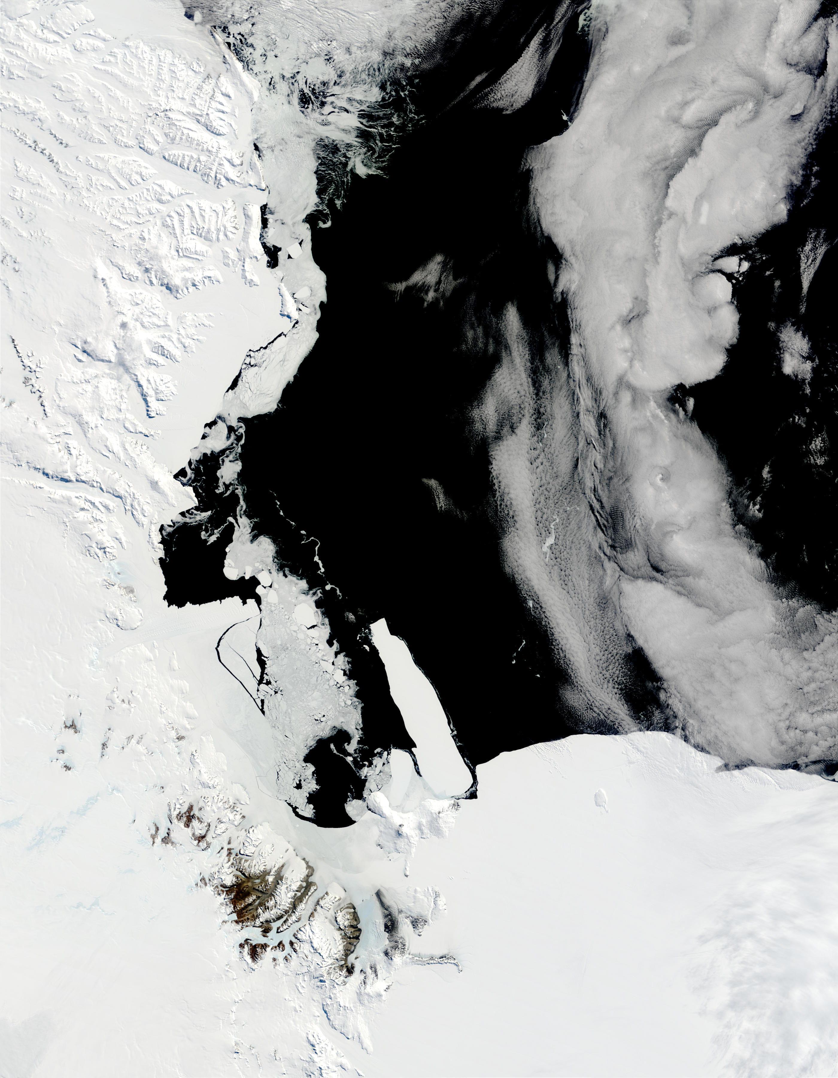 B-15A iceberg in the Ross Sea, Antarctica - related image preview