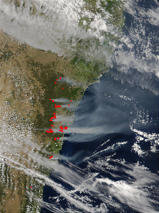 Wildfires near Sydney, Australia - related image preview