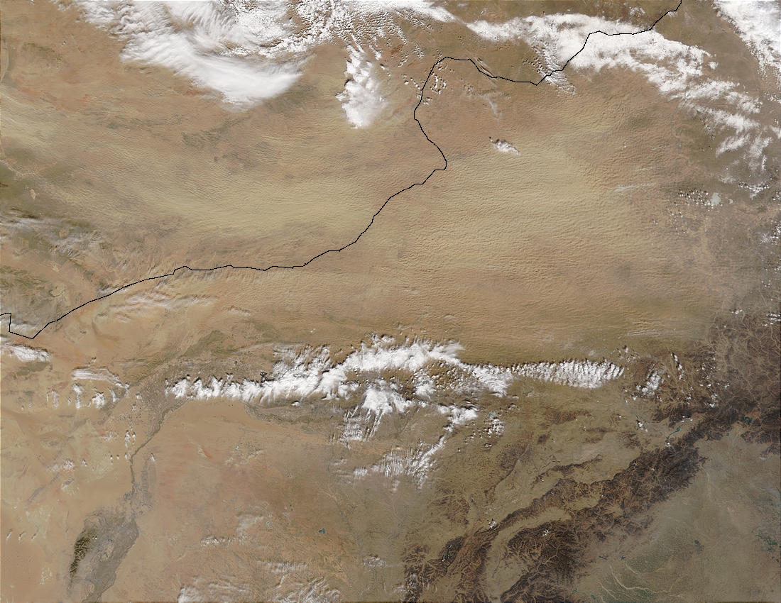 Dust storm in Gobi Desert - related image preview