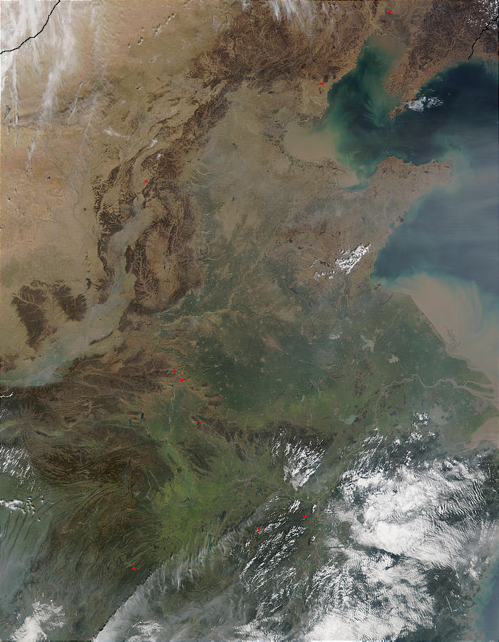 Dust and pollution in China - related image preview