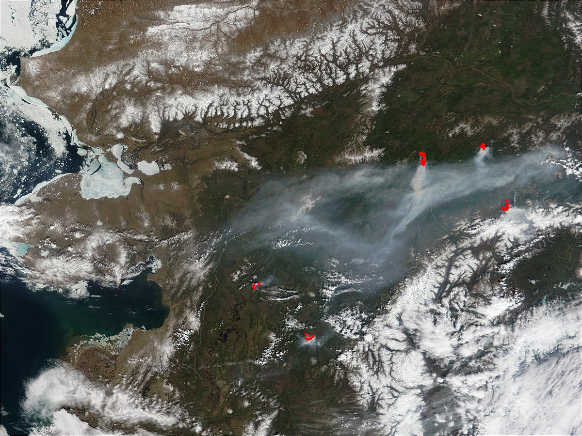 Fires and smoke in Alaska - related image preview