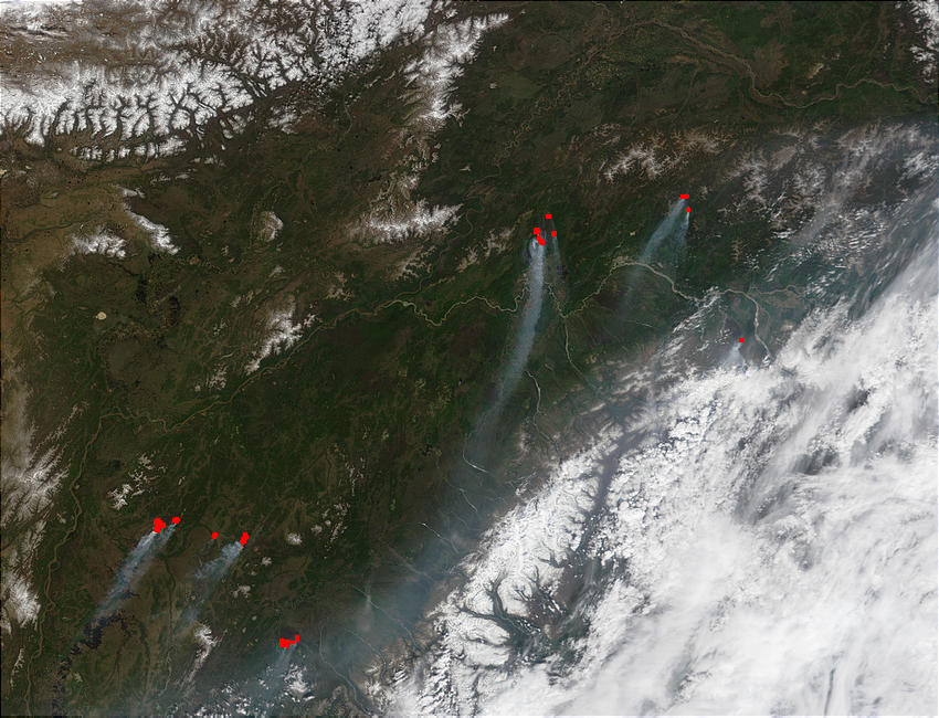 Fires and smoke in Central Alaska - related image preview