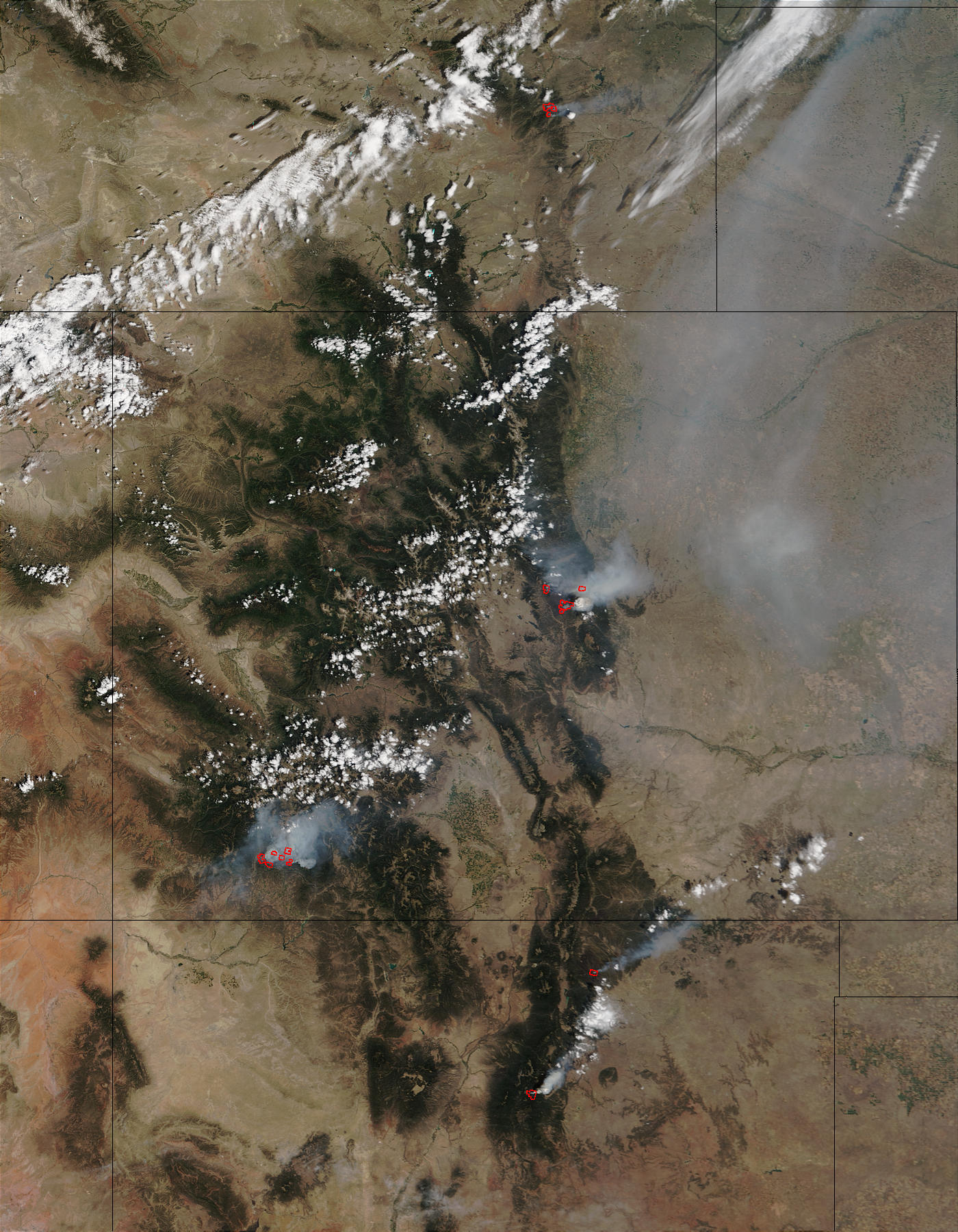 Wildfires in Colorado and New Mexico - related image preview