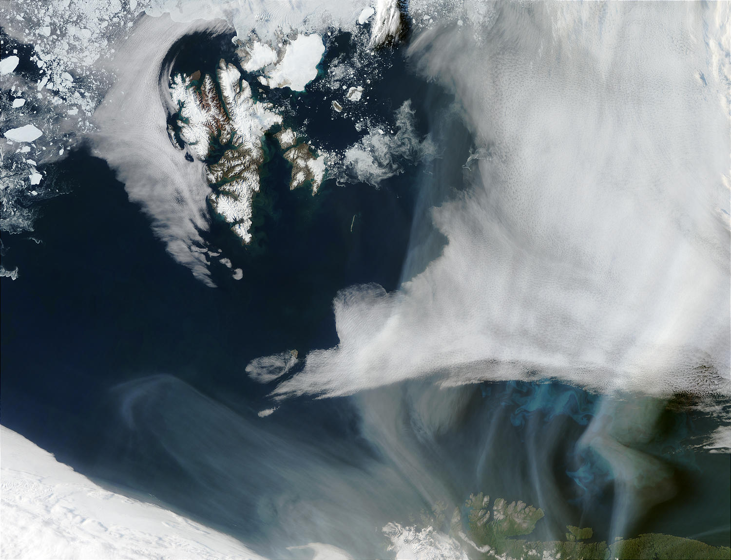 Smoke from Saskatchewan fires (Canada) off Svalbard and Norway - related image preview