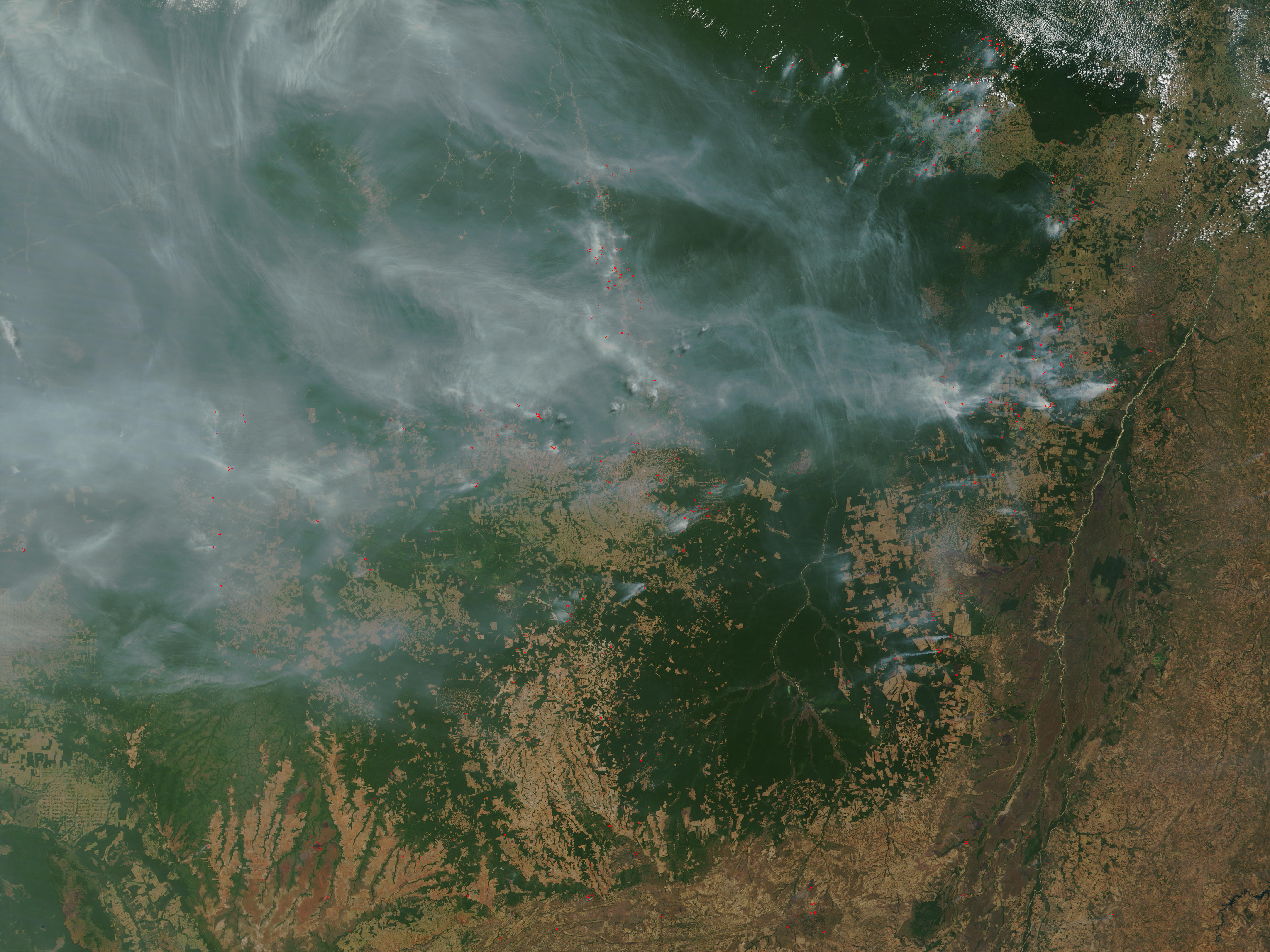 Fires and smoke in Central Brazil - related image preview