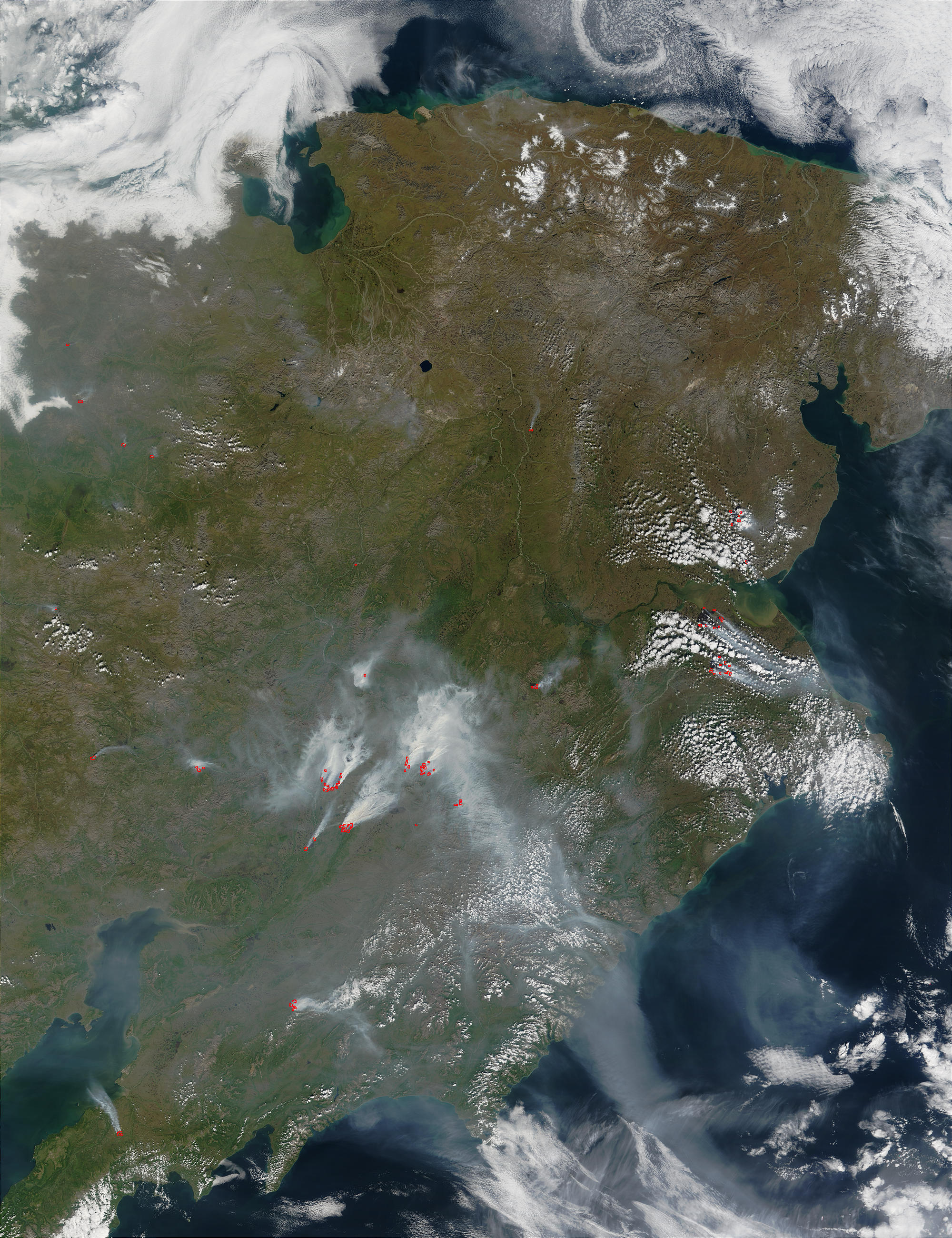 Fires and smoke in Eastern Siberia - related image preview