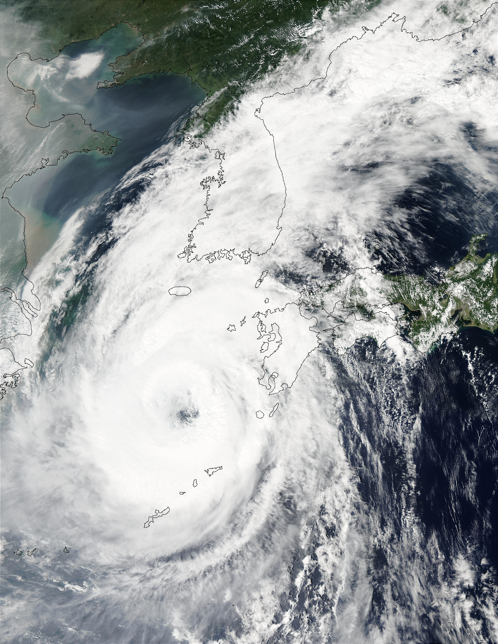 Typhoon Rusa (21W) south of Korea - related image preview