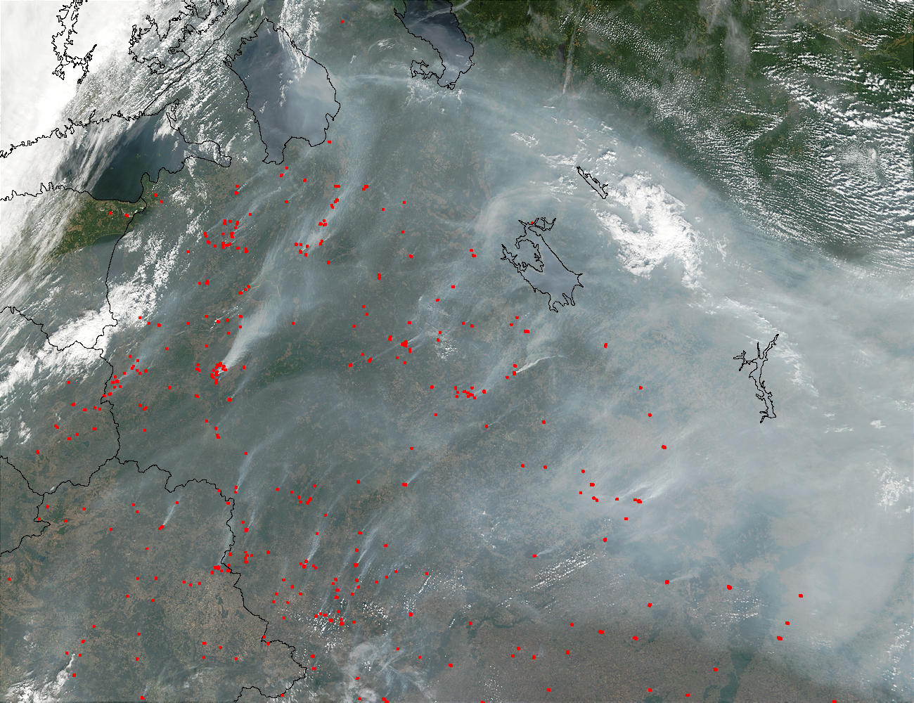 Fires and smoke in Western Russia - related image preview